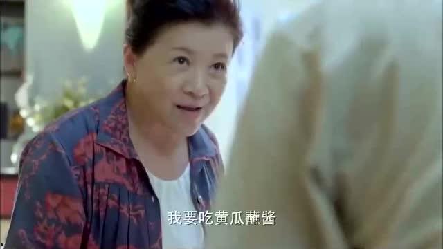 娱乐吃瓜酱男生恋爱脑,恋爱脑爆发！娱乐吃瓜酱男生揭秘恋爱中的甜蜜与疯狂