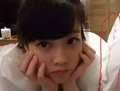 怎么当娱乐吃瓜主播,揭秘成为热门娱乐吃瓜主播的秘诀